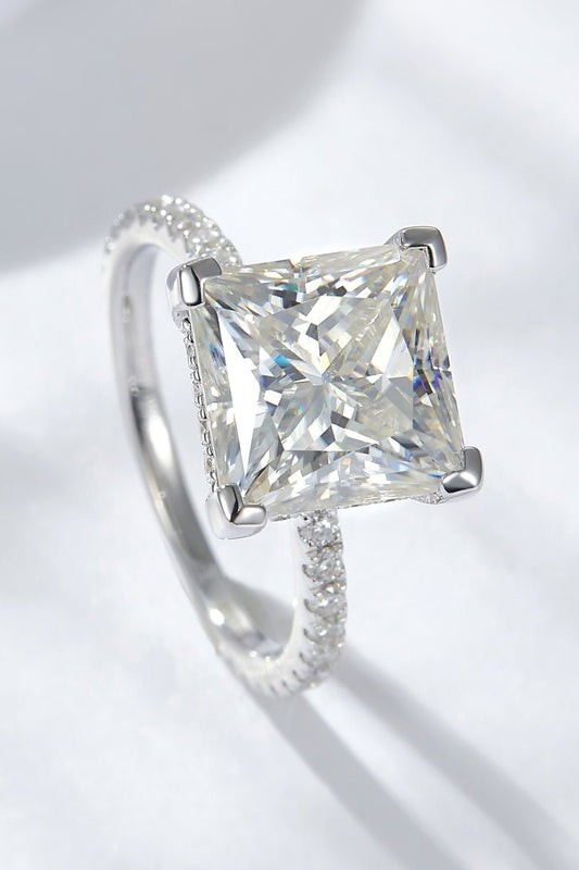 5.52 Carat Moissanite Side Stone Ring - Velvoza