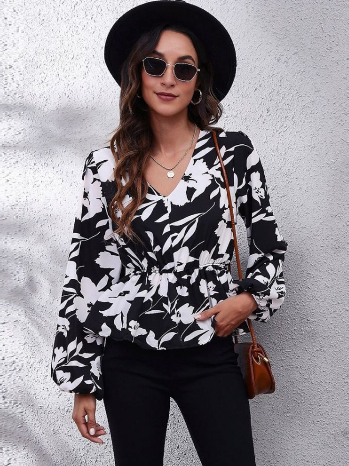 Printed V-Neck Long Sleeve Blouse