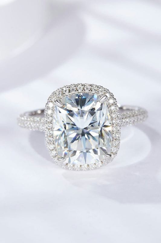 Adored 6 Carat Moissanite Halo Ring - Velvoza